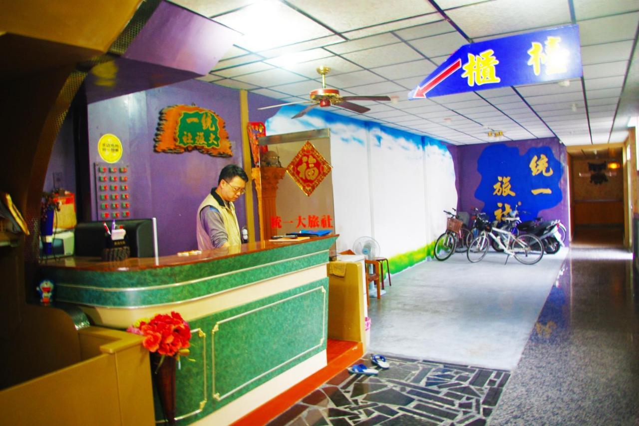 Uni Hotel Taitung Bagian luar foto