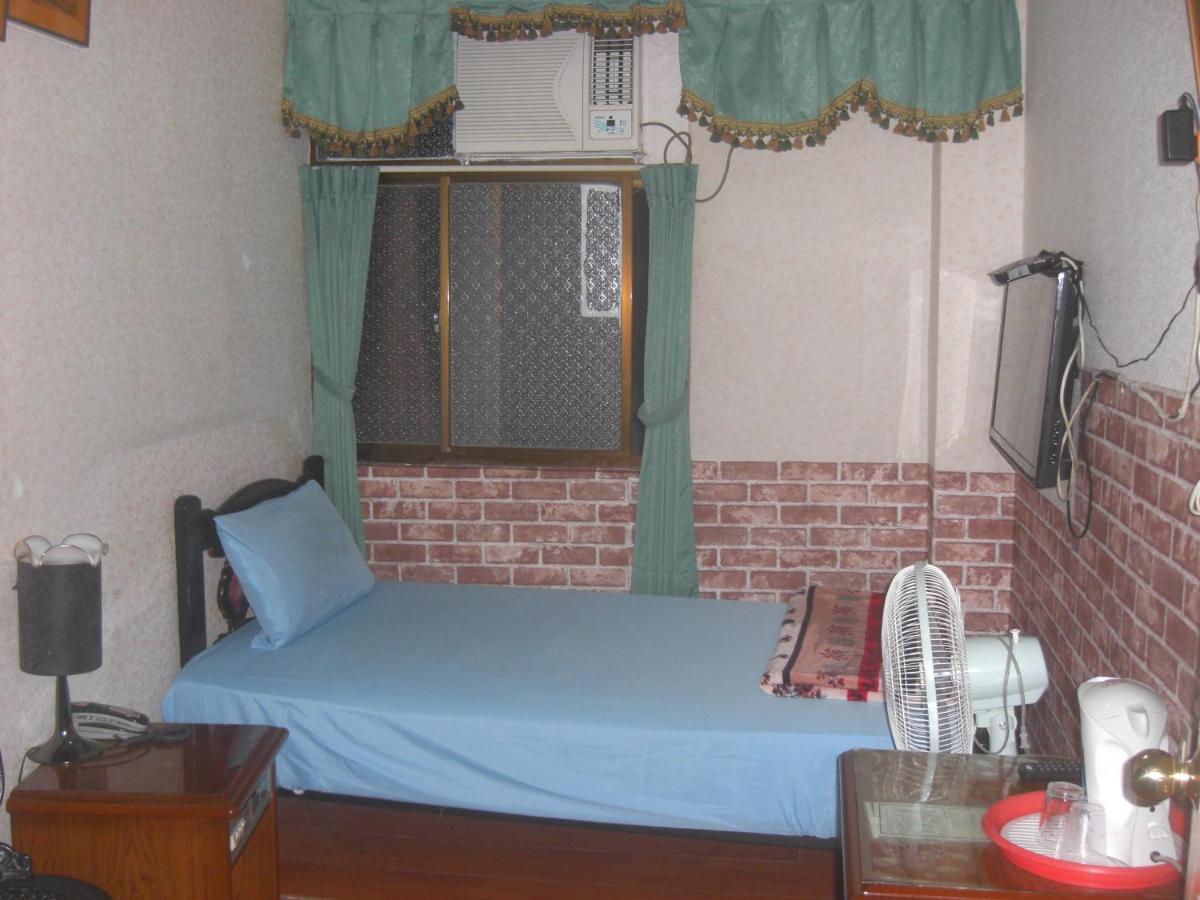 Uni Hotel Taitung Bagian luar foto